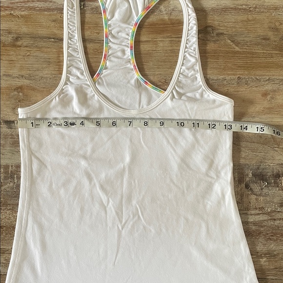 Lululemon tank top - Picture 2 of 4